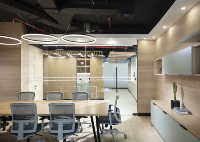 Rveo - Diseño y Construcción - Construcción de quinchos, oficinas y retail