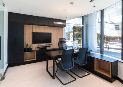 Rveo - Diseño y Construcción - Construcción de quinchos, oficinas y retail